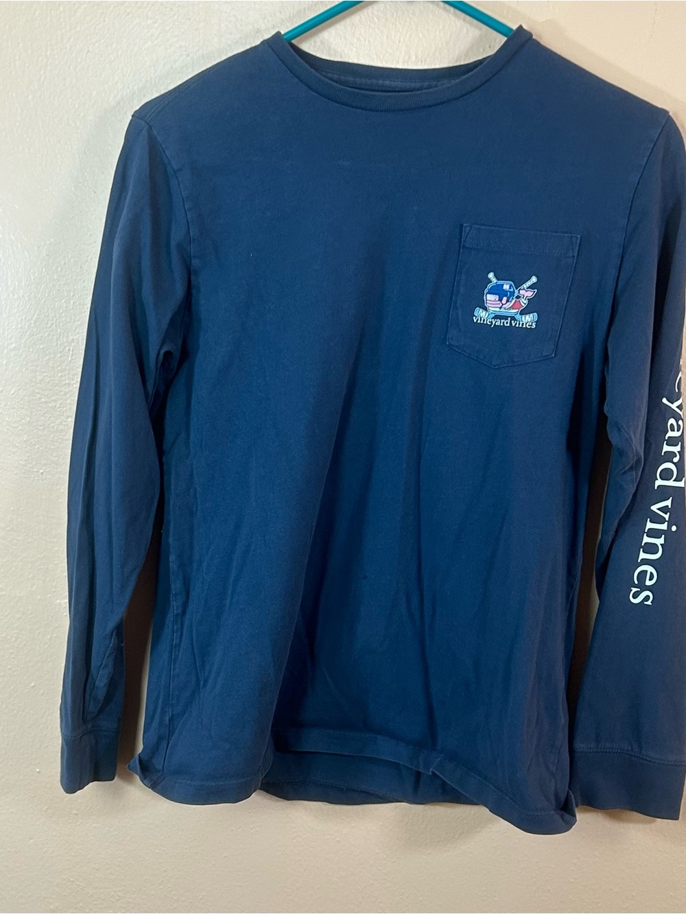 Vineyard Vines Navy Blue Long Sleeve Baseball Whale T-Shirt Kids Boys L